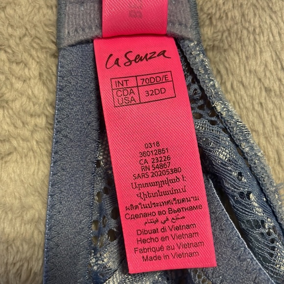 32DD La Senza Padded Bra, Beyond Sexy Line - Picture 4 of 5